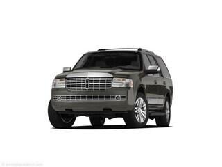 2010 lincoln navigator base