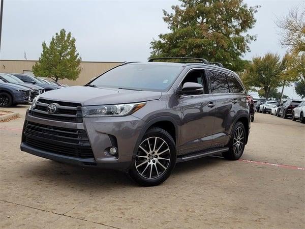 2017 toyota highlander in co bluffs, iowa