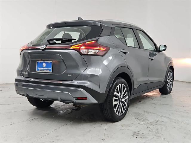 2021 nissan kicks sv