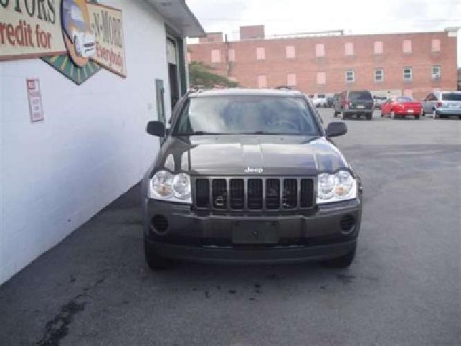 used 2005 jeep grand cherokee laredo 4x4 suv, 88,821 miles in watertown, ny