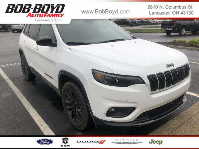 2023 jeep cherokee altitude lux