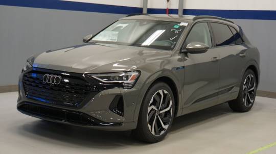 2024 Audi Q8 e-tron
