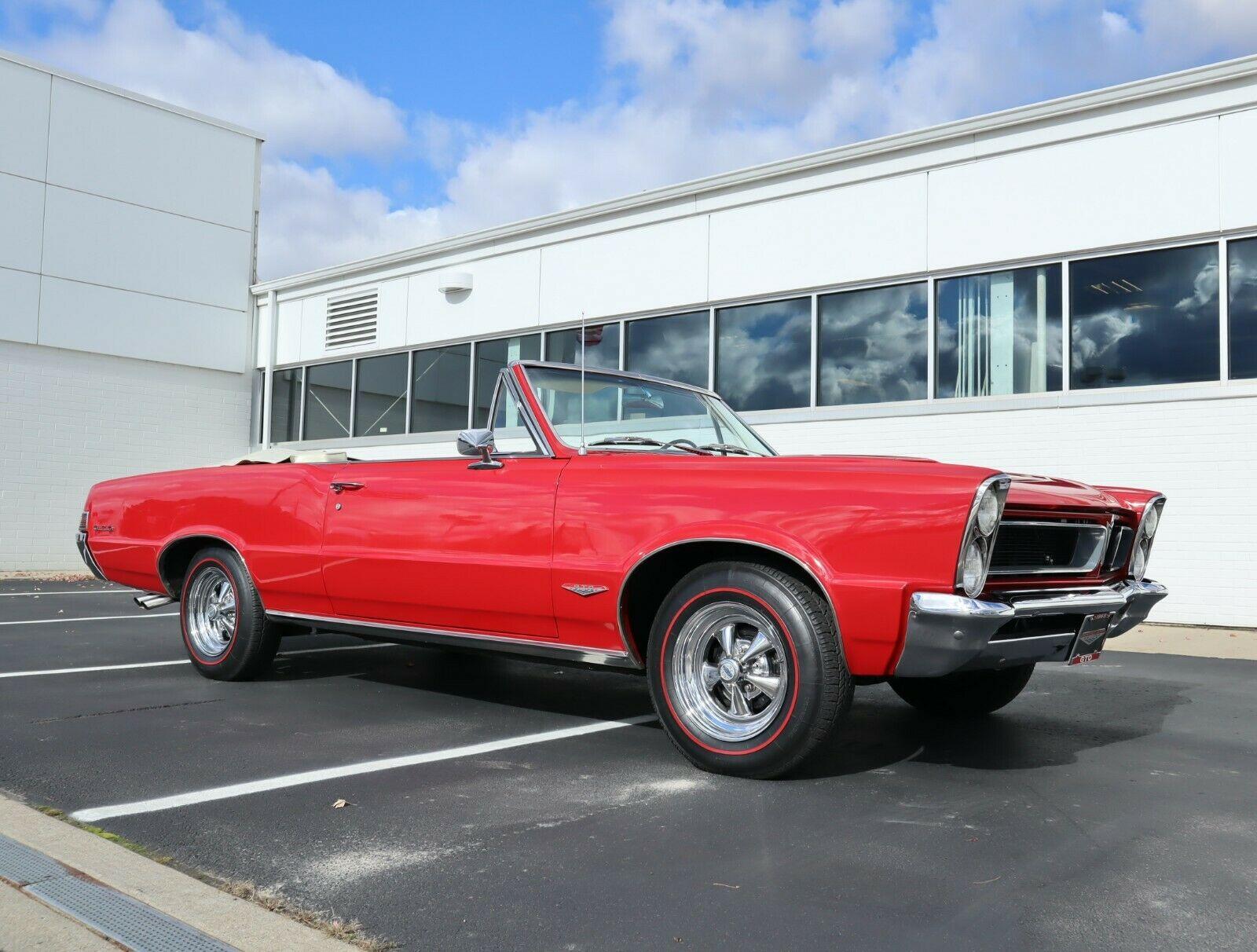 1965 pontiac gto 389 cid 360 horsepower tri power 4 speed manual transmission