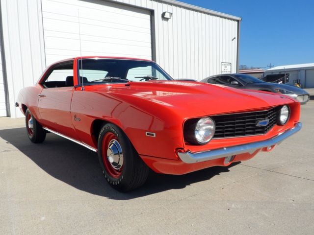 1969 copo camaro 427/425 horsepower 512 block, 840 heads, muncie 4 speed