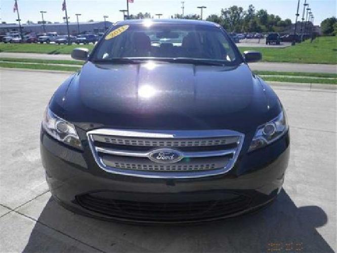 2011 ford taurus in greenwood, in