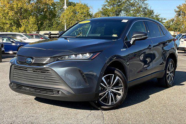 2021 toyota venza le