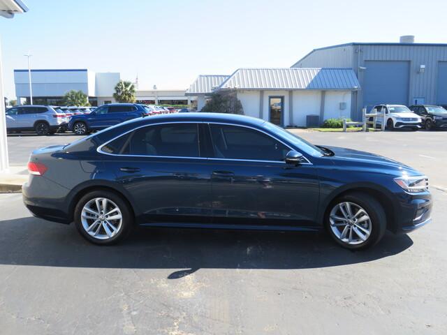 2020 volkswagen passat 2.0t se