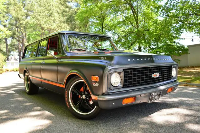 1972 chevrolet suburban, 3 dr, a/c, street rod, custom, hot rod, harley davidson