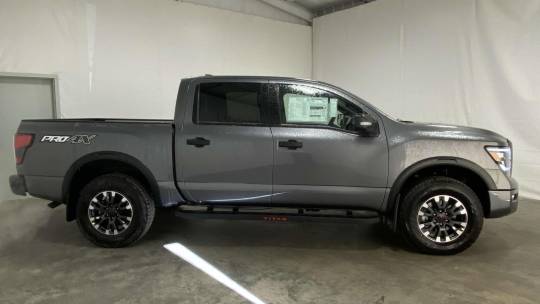 2024 Nissan Titan pro-4x