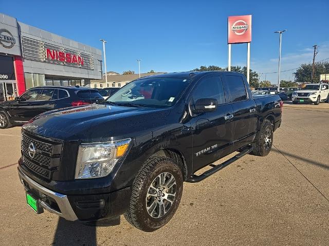 2020 nissan titan sv