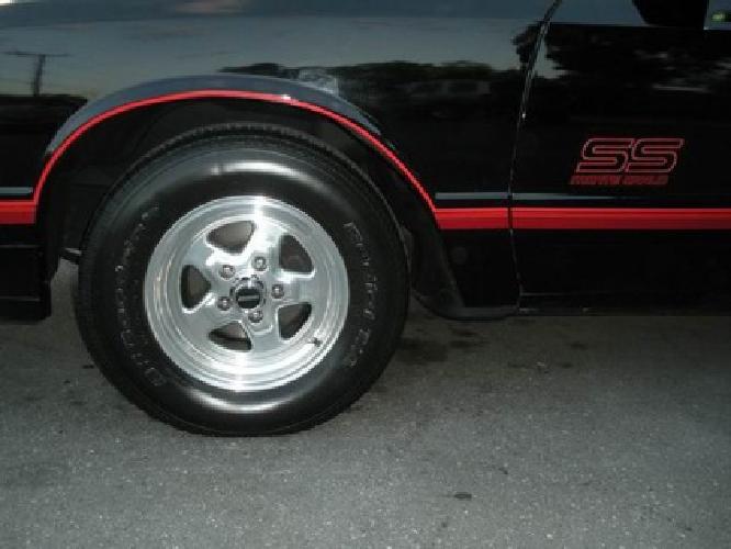 obo real nice 1988 chevy monte carlo ss, black with burgandy cloth that looks like n in tampa, fl
