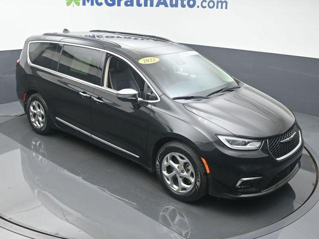 2022 chrysler pacifica limited