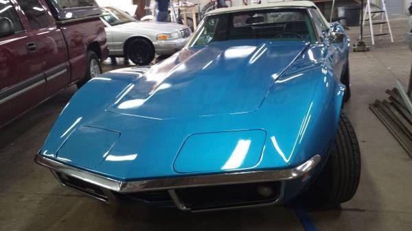 1969 chevrolet corvette stingray