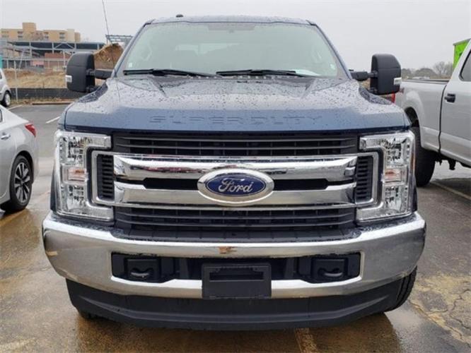 2017 ford f-250 super duty xlt 4x4 xlt 4dr crew cab 8 ft. lb pickup for sale in gravel ridge, arkansas