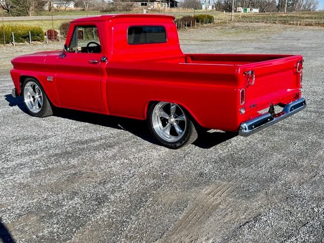 chevrolet c10 restomod pickup