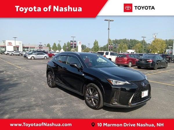 2022 lexus ux 250h in racine, wisconsin