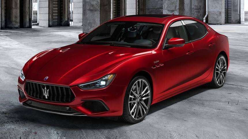 2021 maserati ghibli trofeo