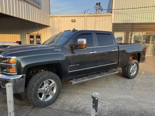 2017 chevrolet silverado 2500 in saint paul, minnesota