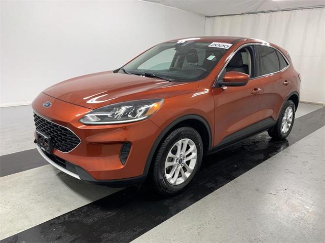 2020 ford escape se
