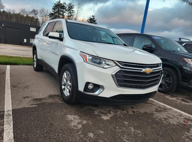 2018 chevrolet traverse lt cloth