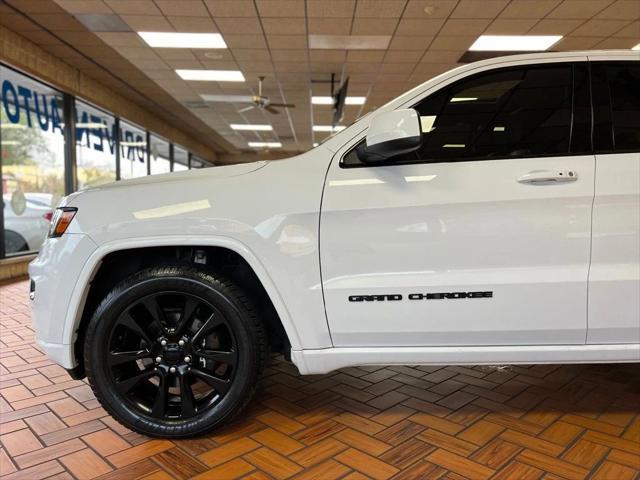 2017 jeep grand cherokee laredo