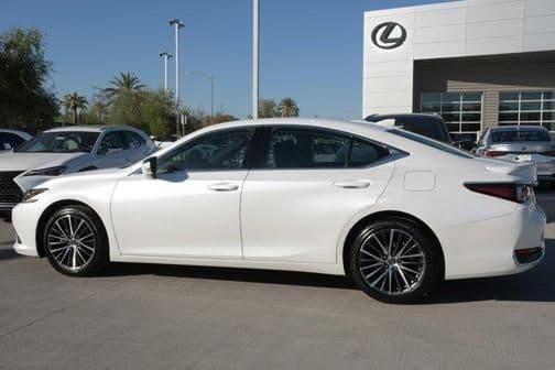 2023 lexus es 300h in burnips, michigan