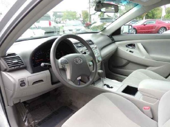 2009 toyota camry le in copiague, ny