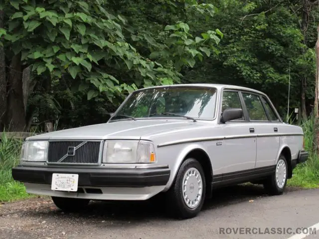 1986 volvo 244 dl ... 58,711 original miles ... one owner from florida