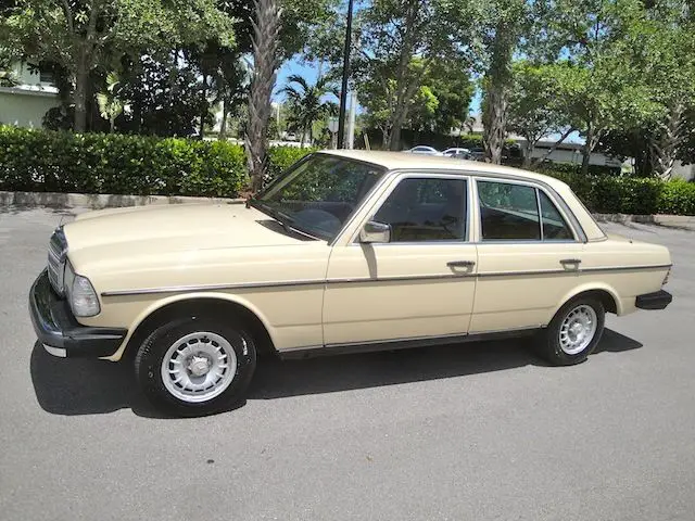 85 mercedes turbo diesel florida runs excellent serviced very low miles cold ac