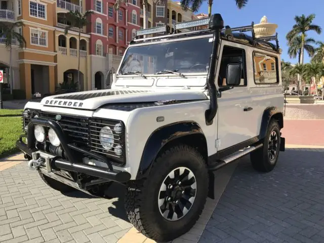 1990 land rover defender d90