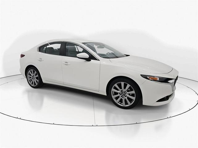 2020 mazda mazda3 fwd w/preferred package