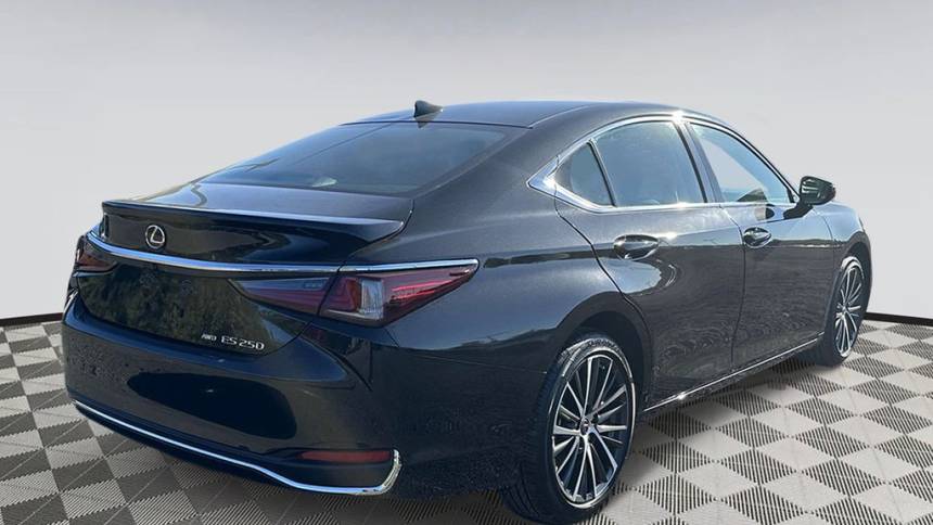 2024 lexus es 250
