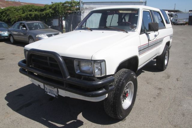 1995 toyota 4runner dlx 4wd automatic 4 cylinder no reserve