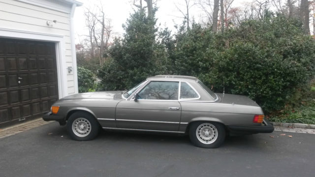 1982 mercedes benz 380sl convertible/hardtop roadster