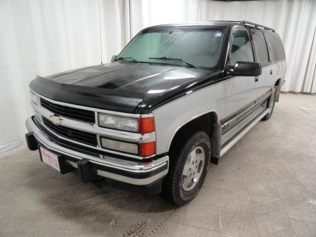 1994 chevrolet suburban 1500 for sale in grand forks, north dakota