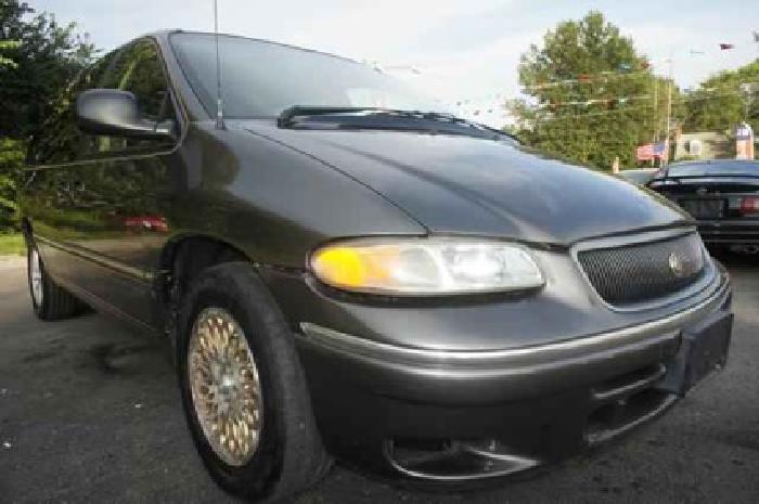 used 1997 chrysler town & country for sale. in richmond, va