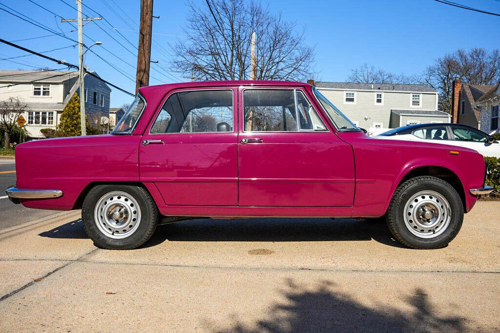 1975 alfa romeo giulia nuova super 1300 20200 miles