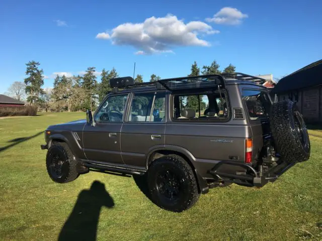1990 toyota land cruiser gx fj62 wagon 4wd rust free worldwide no reserve