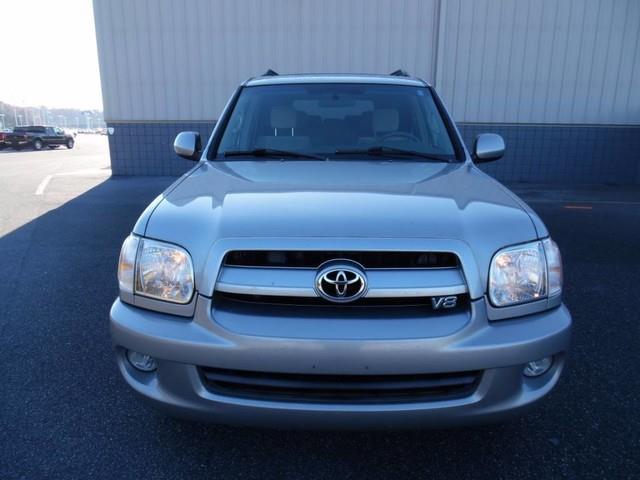 2007 toyota sequoia sr5 sr5 4dr suv 4wd for sale in milford, delaware