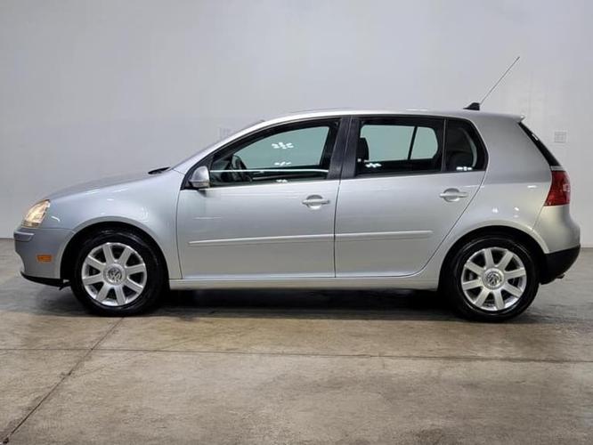 2008 volkswagen rabbit s 4dr hatchback in crystal lake, illinois