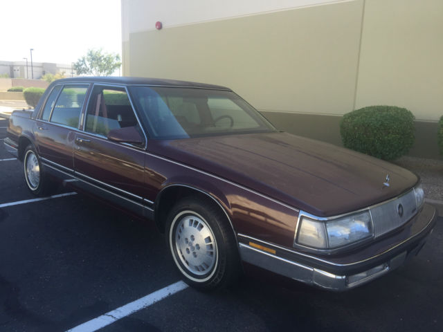 1990 buick electra park avenue sedan 4-door 3.8l