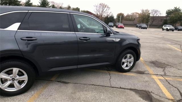 2022 kia sorento lx