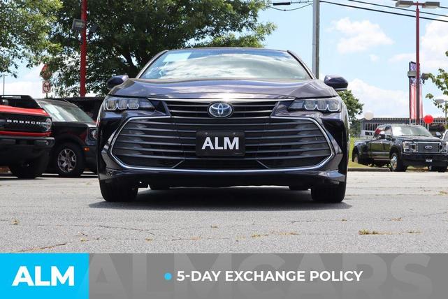 2022 toyota avalon hybrid xle