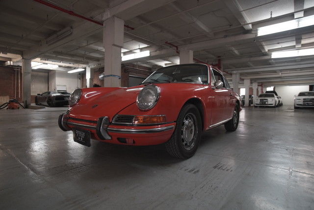 rare tangerine paint
