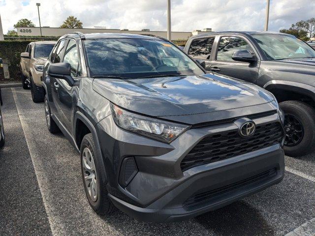 2021 toyota rav4 le