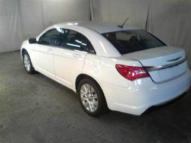 2012 chrysler 200 lx sedan 4d in brook park, oh