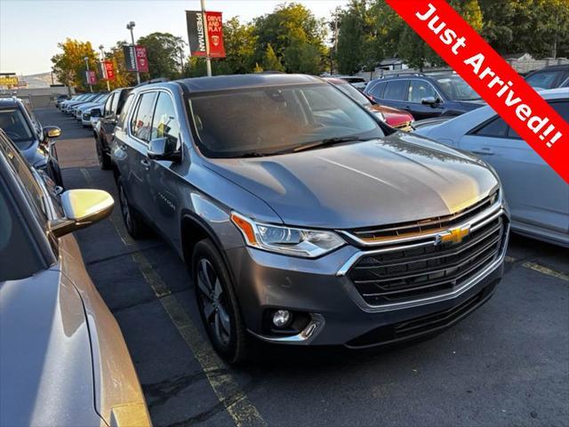 2021 chevrolet traverse lt leather