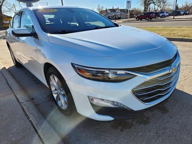2021 chevrolet malibu lt w/1lt in garden city, kansas