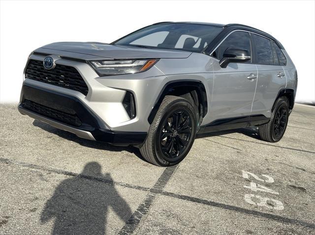 2023 toyota rav4 hybrid se