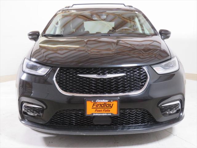 2022 chrysler pacifica touring l